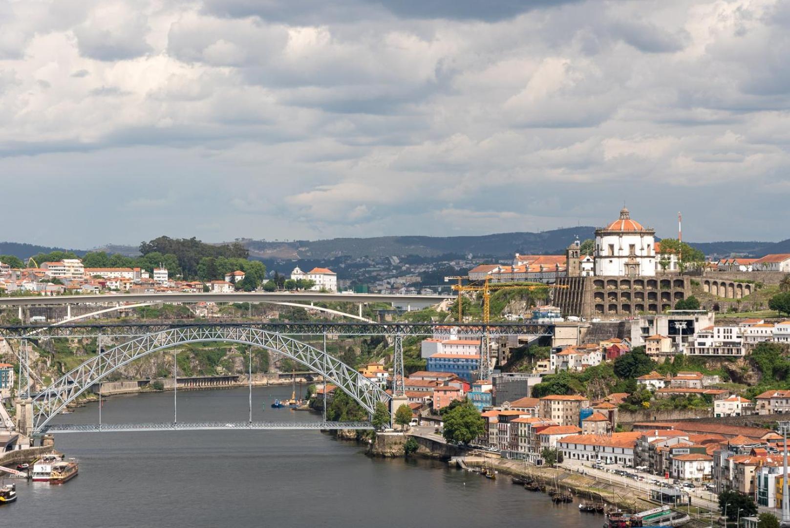 Guestready - Porto Fantastic View Apartment Vila Nova de Gaia Bagian luar foto